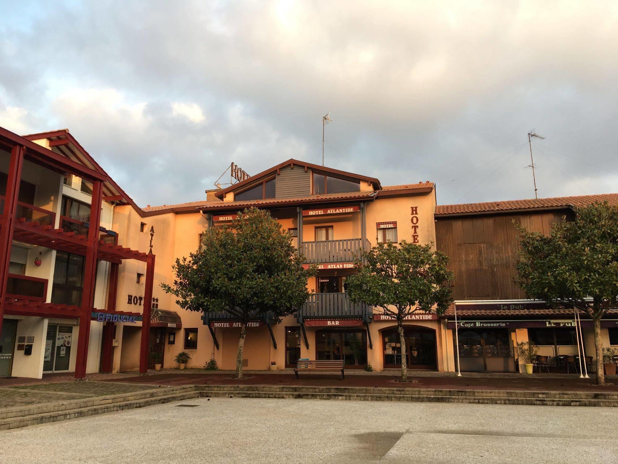 Hotel Atlantide Biscarrosse Dış mekan fotoğraf